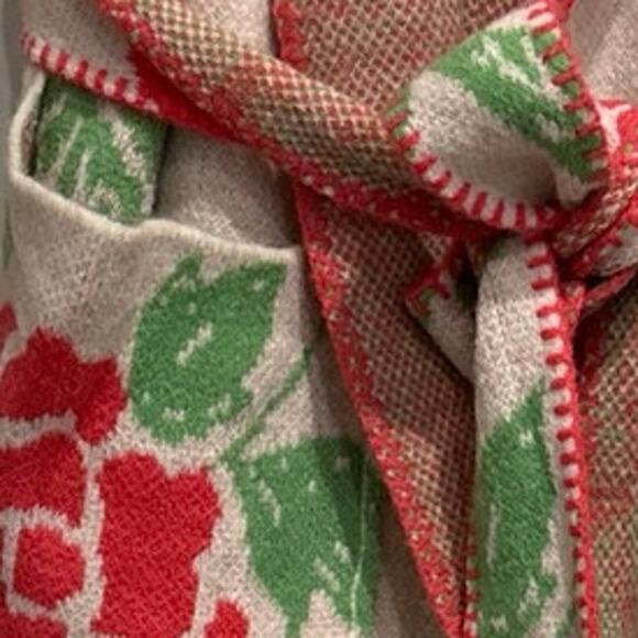 MSRP $129 ✨ POL Belted Hooded Sweater Cardigan – Rose Floral | Size S to L ✨ - Picture 3 of 7